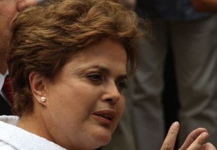 Dilma Rousseff recula ante la indignación popular