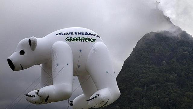Greenpeace lanza la campaña #SalvaElArtico 