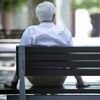 Cada vez hay más personas mayores que viven solas