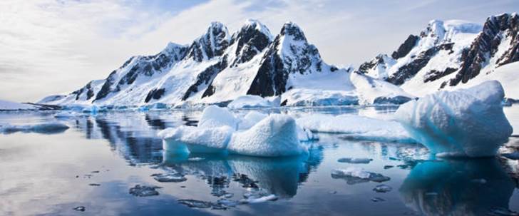 El cambio climático provoca olas de 5 metros en el Artico