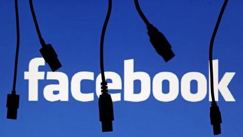 Facebook e Instagram sufren un apagón