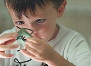 Los niños autistas tienen exceso de neuronas