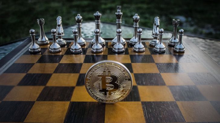 Mientras el bitcoin sigue cayendo más de 800 criptomonedas han muerto