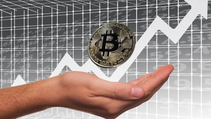 El Bitcoin recupera casi el 5% de su valor en 2019