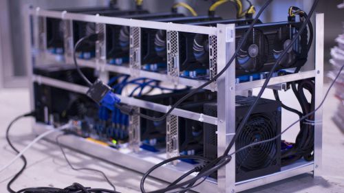 El consumo eléctrico de los criptomineros equivale al 70% de la energía consumida en España