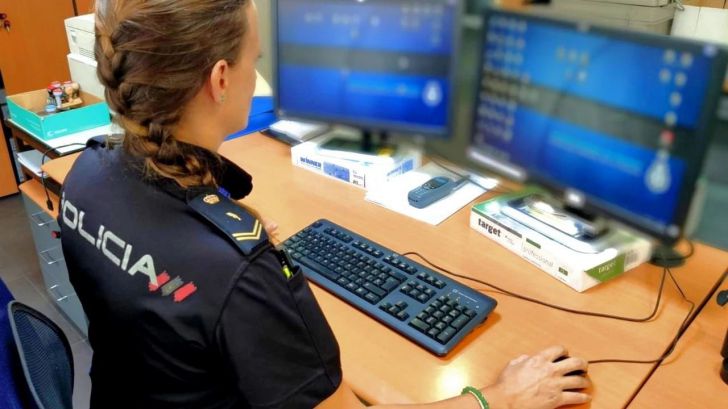 La Policía Nacional evita el suicidio de una menor que publicó sus intenciones en TikTok