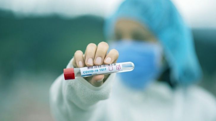 Un test serológico diferencia a las personas vacunadas de las que han padecido COVID-19
