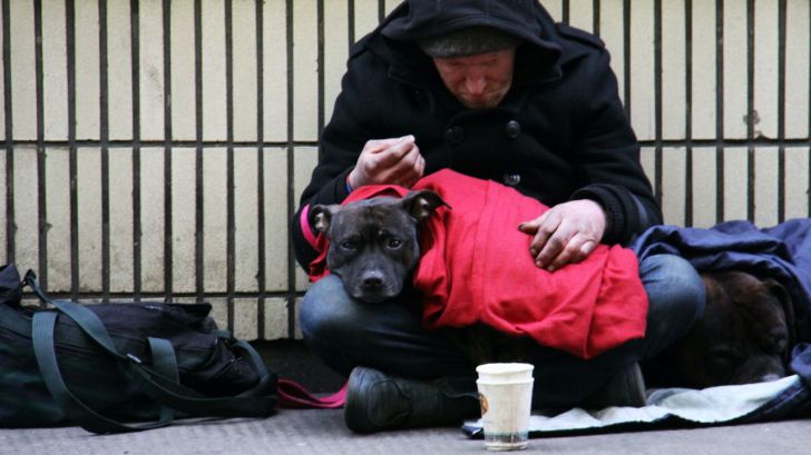 Ciencia: Las personas más pobres viven casi cuatro años menos que las más ricas