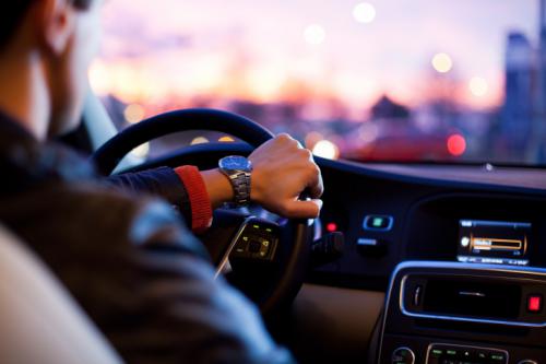 El móvil al volante aumenta hasta cuatro veces el riesgo de accidente