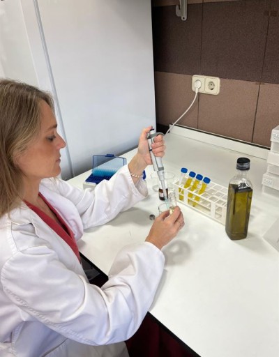 Desarrollan IA para identificar aromas en aceite de oliva virgen extra