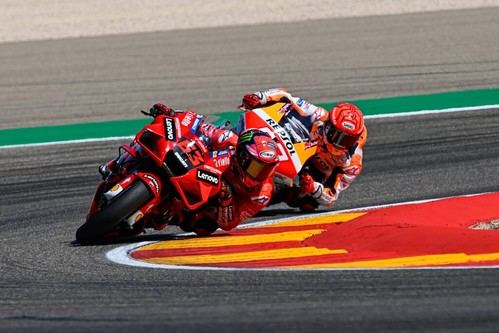 Lo mejor del GP de Aragón en MotorLand: Revive las grandes batallas