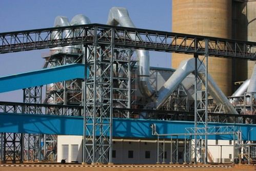 Gobierno invierte 500 millones en eficiencia energética para industria y servicios