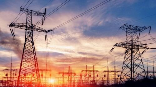 MITECO refuerza apoyo económico para asegurar suministro eléctrico en Canarias