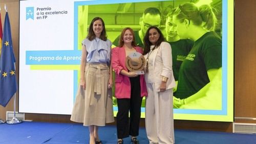 Amazon recibe el Premio a la Excelencia en Formación Profesional 2026 por su programa de aprendices
