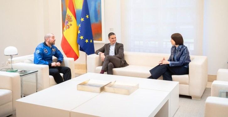 El presidente y la ministra se reúnen con el astronauta Pablo Álvarez