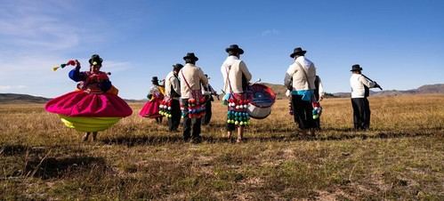 Mujeres agricultoras en Perú enfrentan el cambio climático con resiliencia y empoderamiento