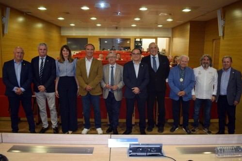 La UAL lanza un libro sobre los beneficios de la dieta mediterránea