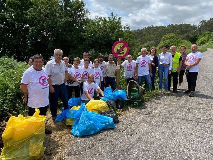 Retiradas 63 toneladas de basura en campaña ambiental en España