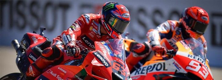 Márquez y Bagnaia: Rivalidad en la pista y títulos en juego