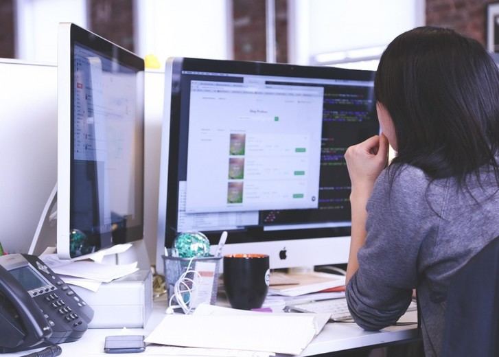 Desarrollan herramienta para evaluar la brecha digital de género en el trabajo