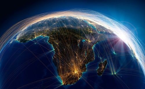 Orange y Eutelsat lanzan internet satelital en África para cerrar la brecha digital