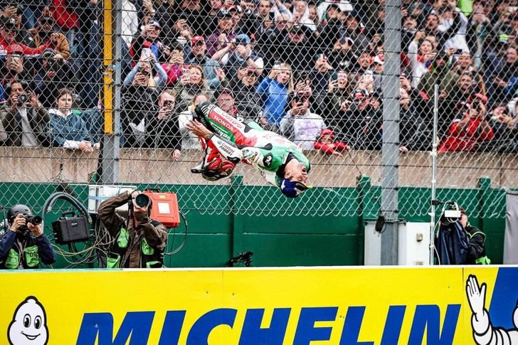 Zarco conquista el Gran Premio de Francia tras 71 años de espera